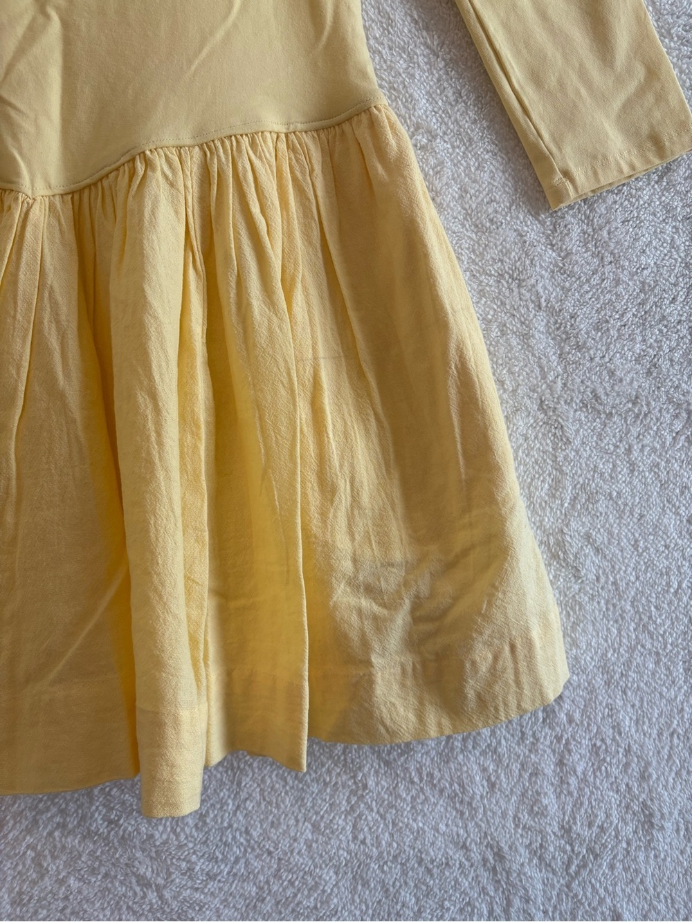Free People free-est Onda Drop Waist Mini Dress Banana Cream Size Medium NWT - Picture 3 of 12